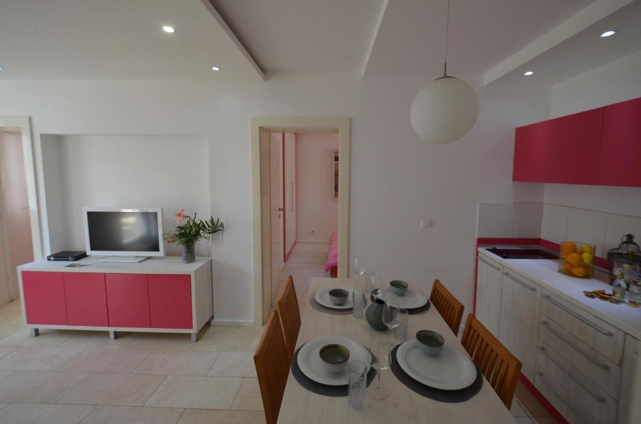Apartments Karmen Maria Novigrad Istria Eksteriør bilde